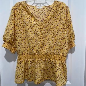 Time and Tru mustard Peplum, Sz Juniors XL